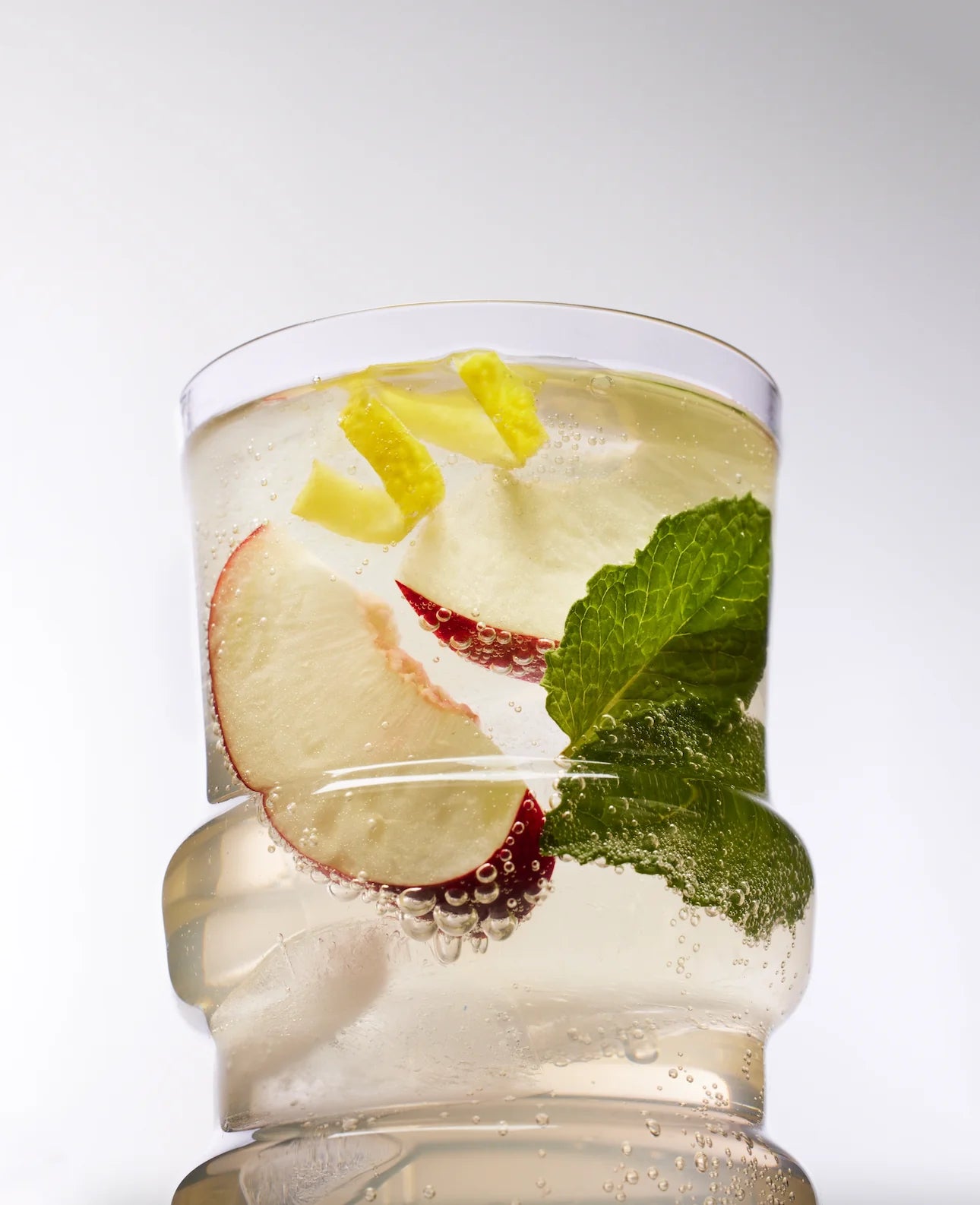 Barbet: Deep Dive Sparkling Water